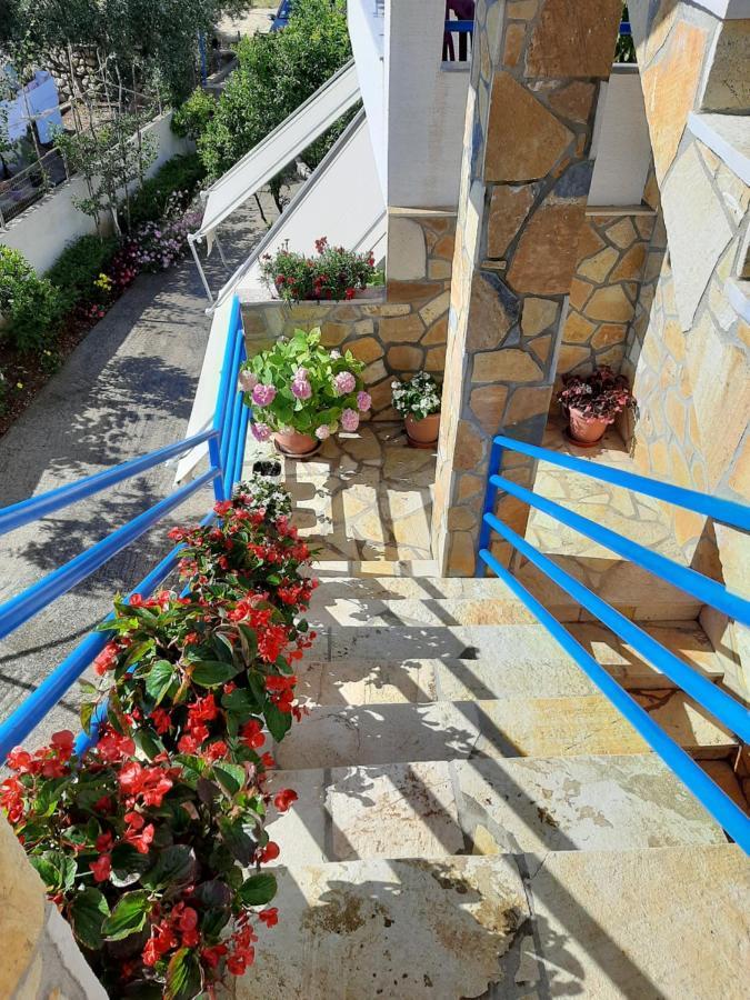 Guesthouse Jasmine Ksamil Esterno foto